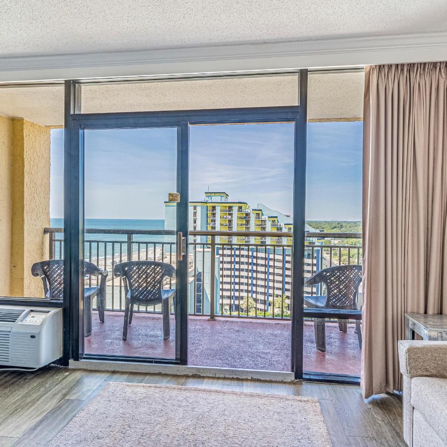 マートルビーチ Soothing Oceanview Getaway -- Free Wi-Fi & Free Parking, New Listingアパートホテル エクステリア 写真