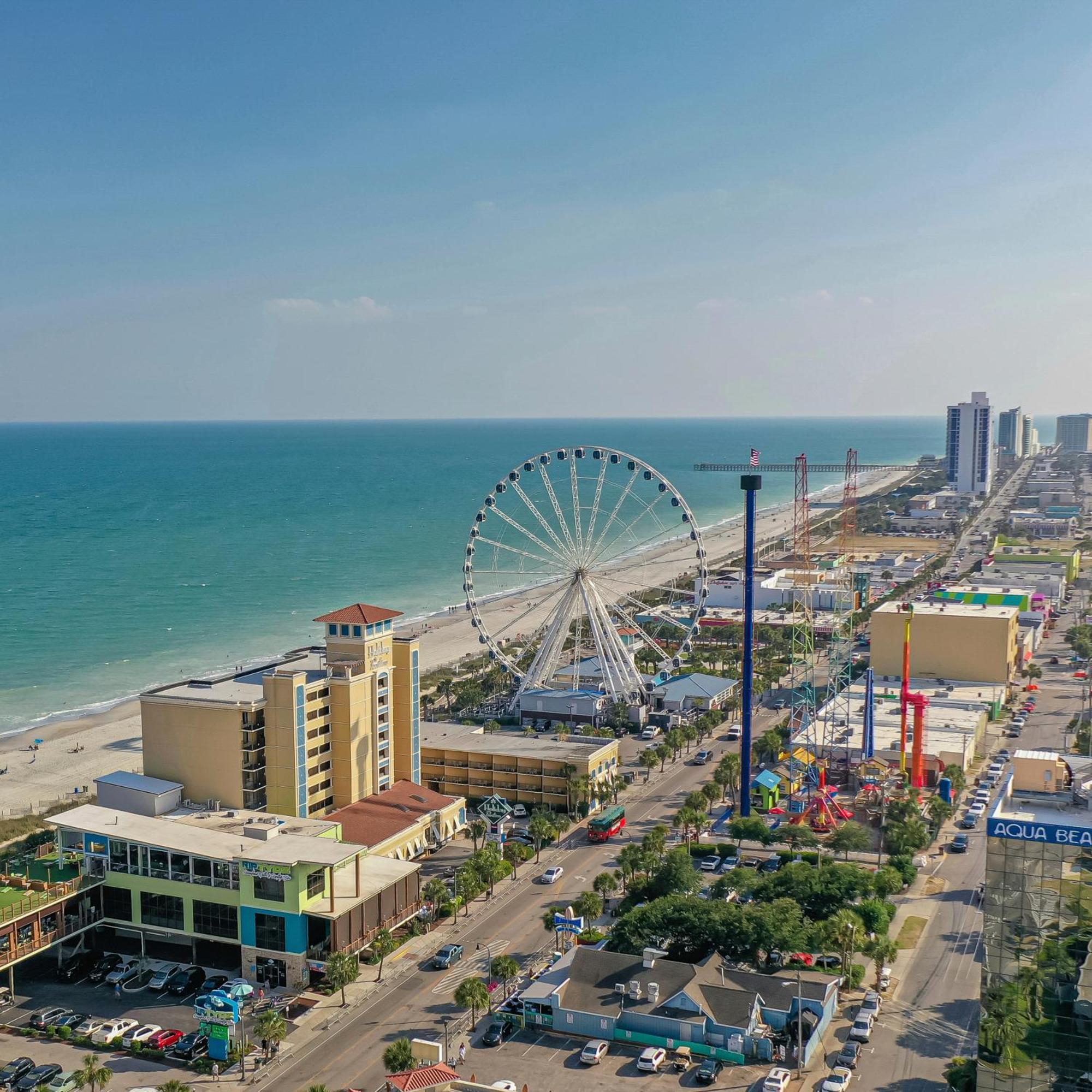 マートルビーチ Soothing Oceanview Getaway -- Free Wi-Fi & Free Parking, New Listingアパートホテル エクステリア 写真