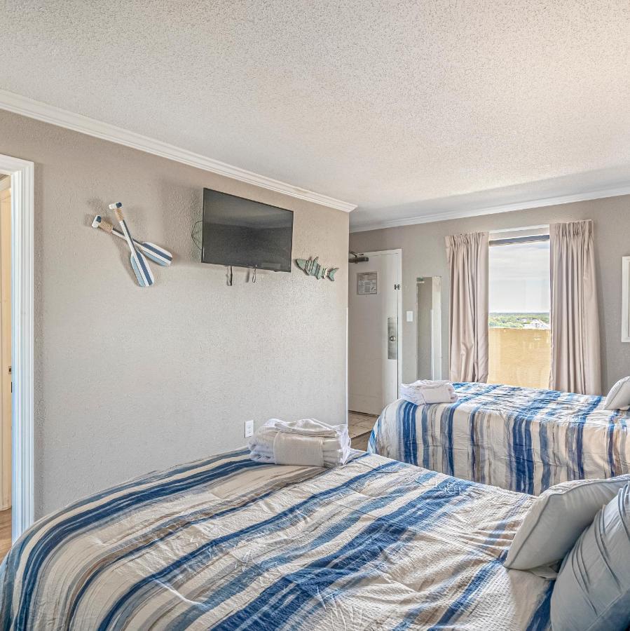 マートルビーチ Soothing Oceanview Getaway -- Free Wi-Fi & Free Parking, New Listingアパートホテル エクステリア 写真